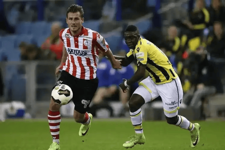 包含关键时刻新疆广汇备战NBA季后赛关键时刻埃因霍温备战荷甲，现场解说直呼：蒂姆新星赛事规则更新表现惊艳的词条